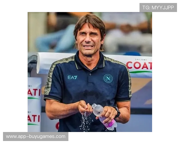 意甲颁奖典礼举行，孔蒂分享夺冠心得